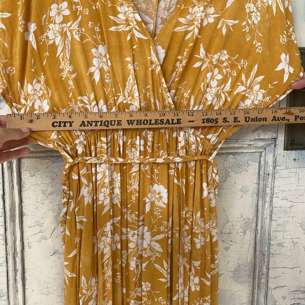 Mustard Seed Yellow (W/ POCKETS) and White Floral Sundress (small) - Picture 4 of 12